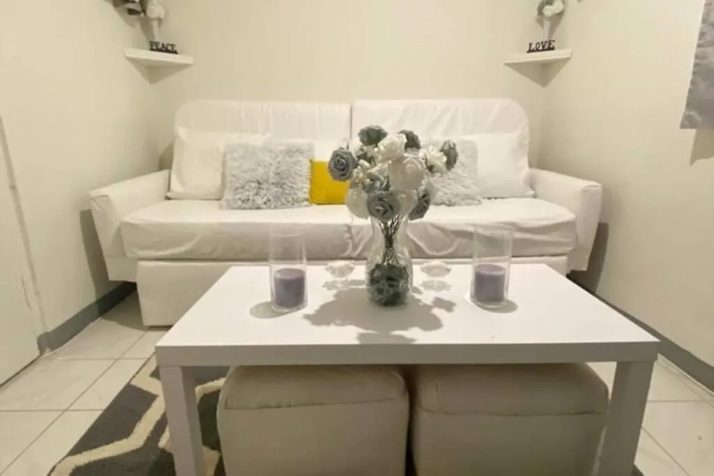 Cute And Cozy Ez Home Portmore